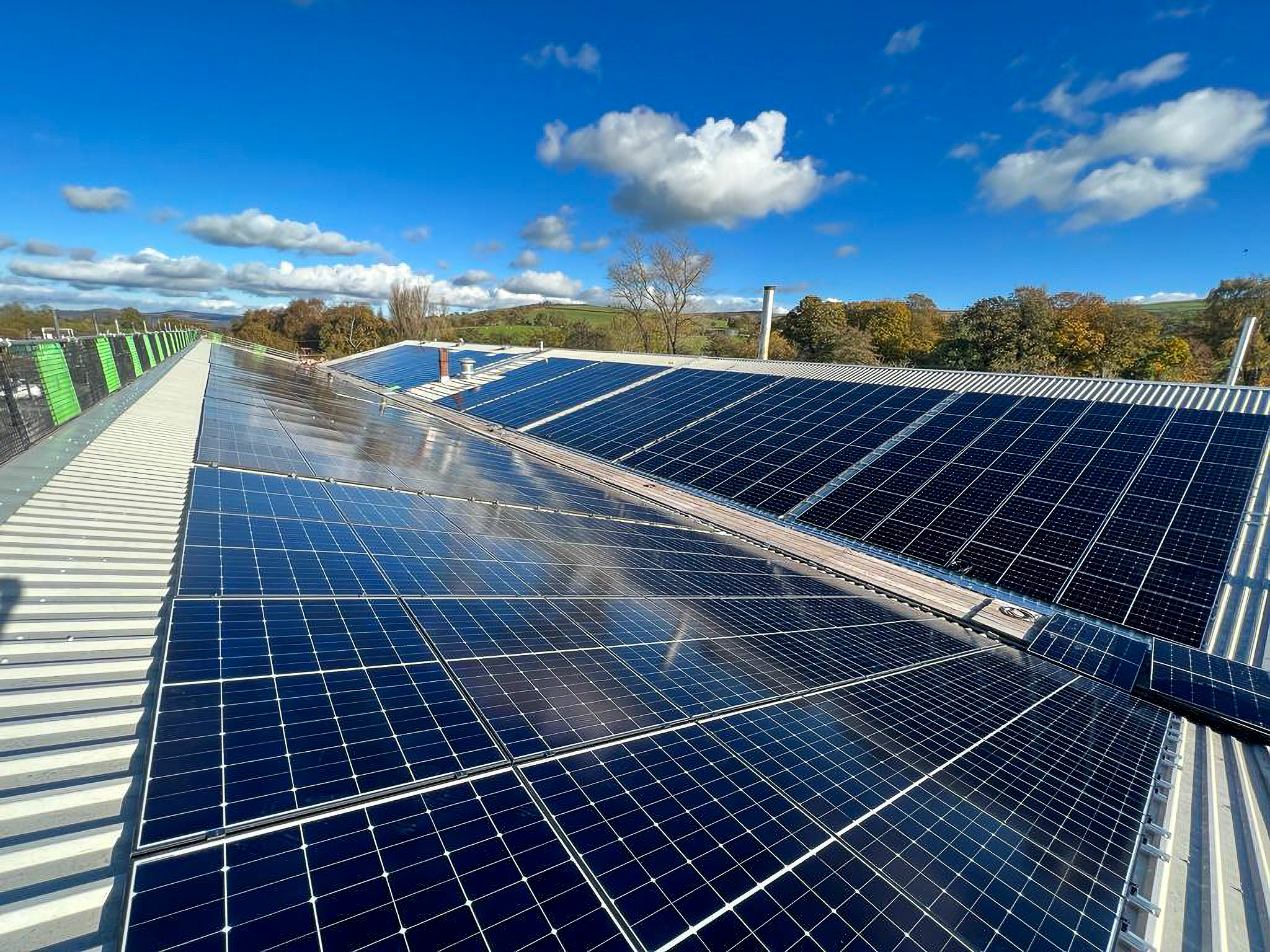 UrbanChain and SoWatt scale AI-optimised private energy market model with landmark 15-year AMPYR Distributed Energy solar PPA
